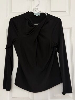 Veronica M Black Long-Sleeve Twist-Detail Top